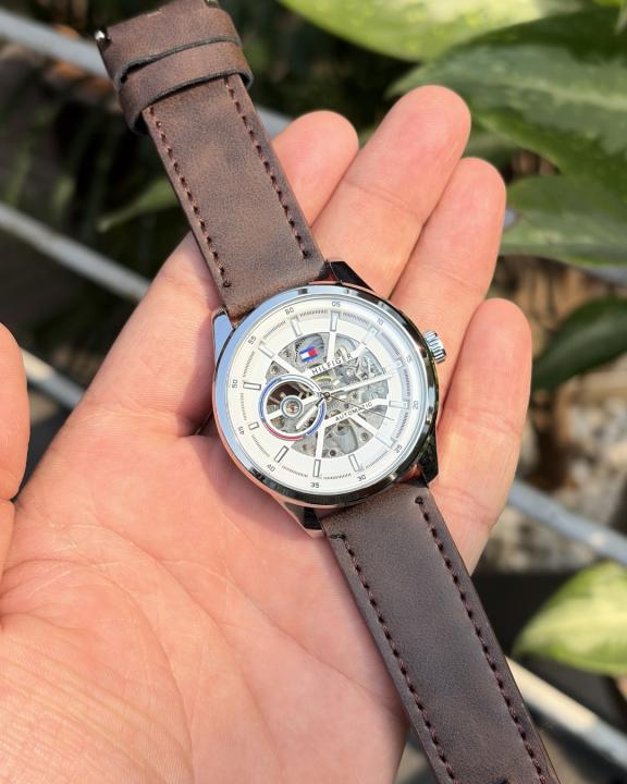 Tom.my_hilfiger Automatic Leather DarkBrown-Silver-White