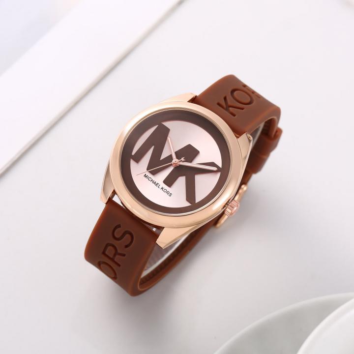 Mic.hael_l Kors Janelle