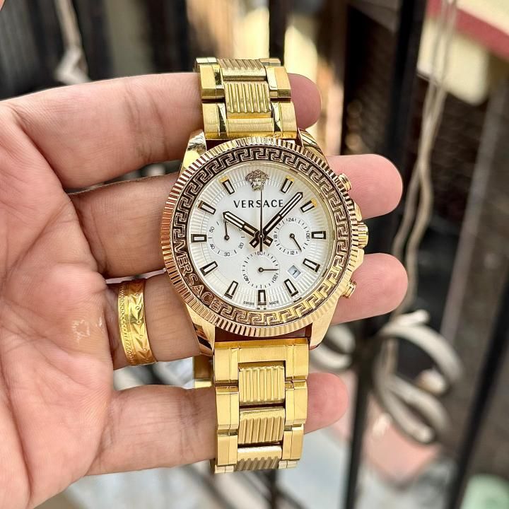 Ver.sace Greca Action Chronograph gold white