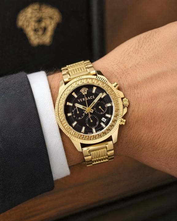 Ver.sace Greca Action Chronograph gold black
