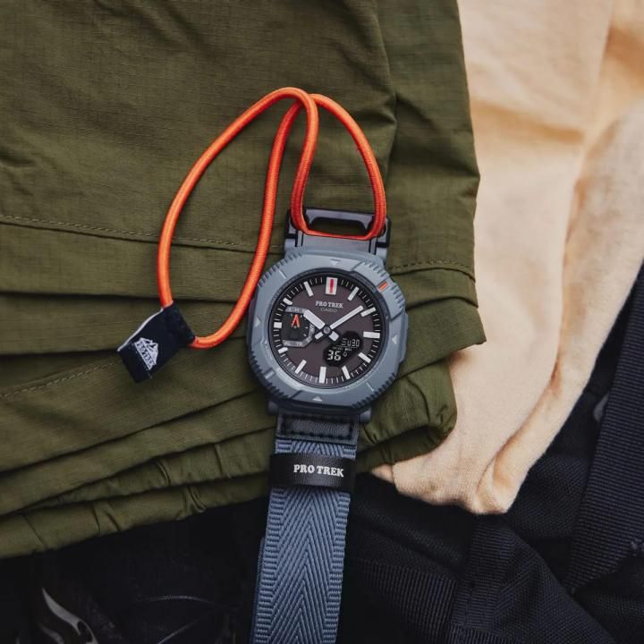 Ca.sio Pro Trek PRJ-B001B-2 full blue
