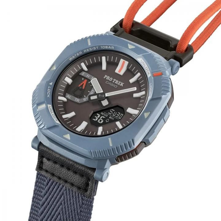 Ca.sio Pro Trek PRJ-B001B-2 full blue
