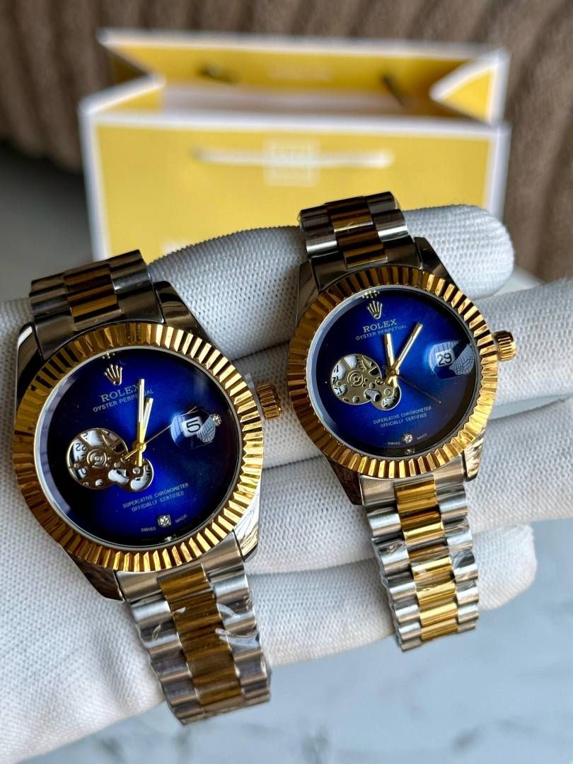 Role_ex Oyster Date Couple