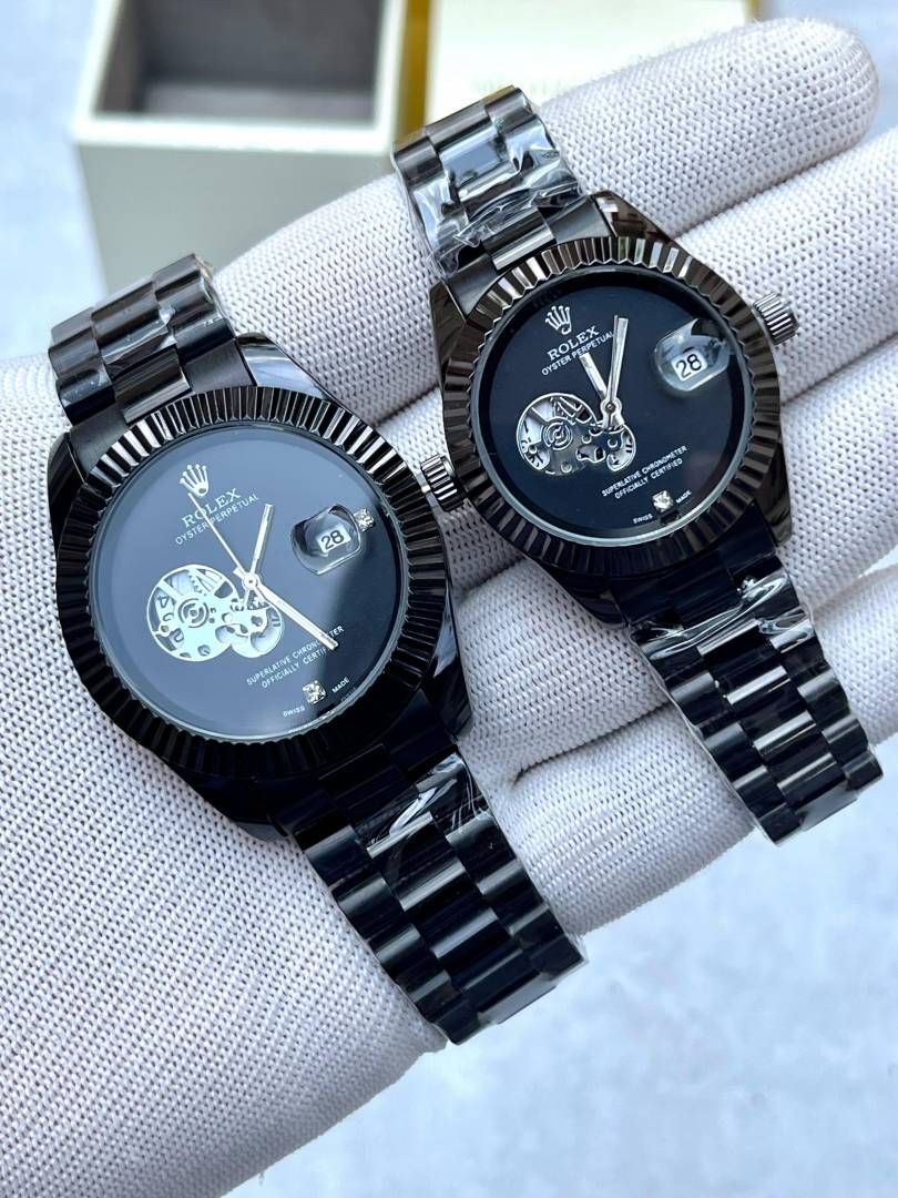 Role_ex Oyster Date Couple