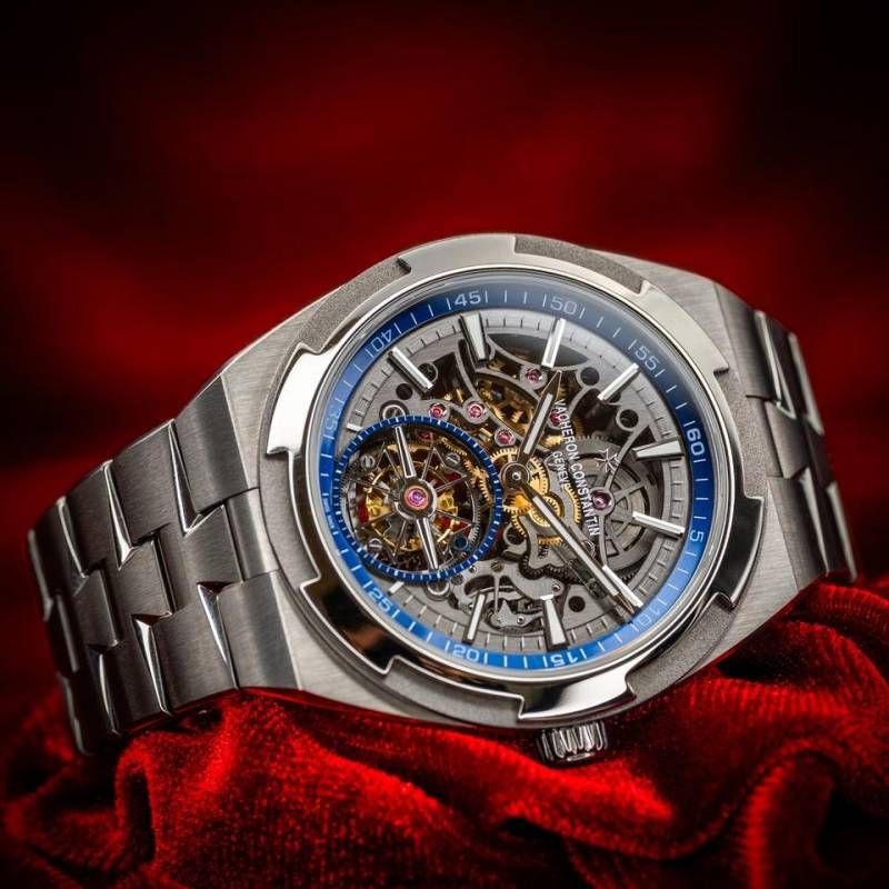 Vach.eron Constentin Overseas Tourbillon Skeleton silver blue