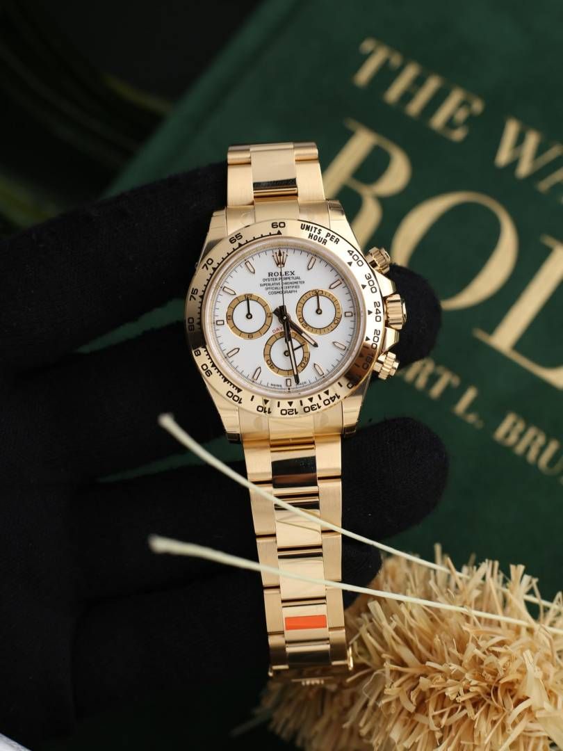 Rolee_x Oyster Perpetual Daytona Chosmograph Gold-White