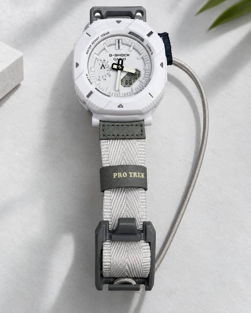 Ca.sio Protrek Hiker Line PRJ-B001 Full White