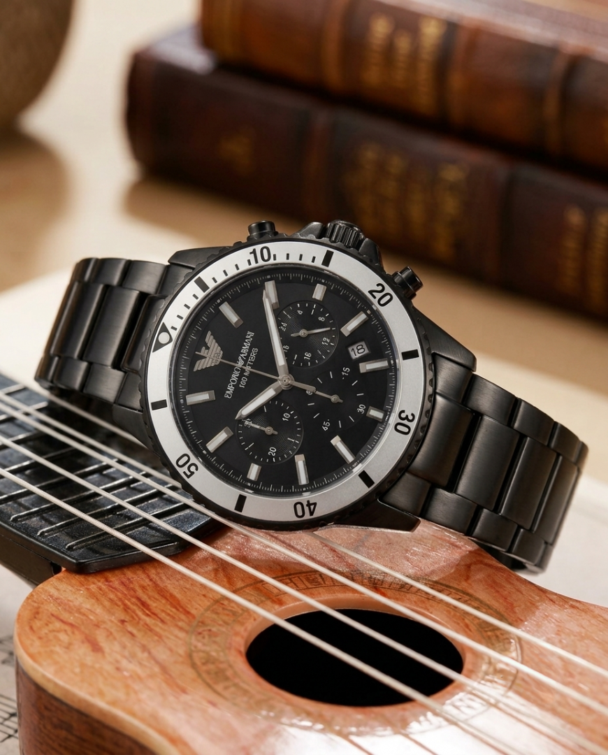 Emporio Arrwa%! 100Meter Chronograph Black-White Bazzle