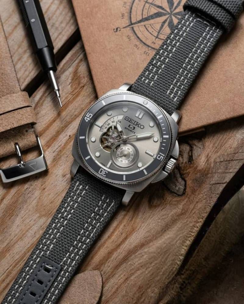 Sei.ko 5 Sports Automatic Grey