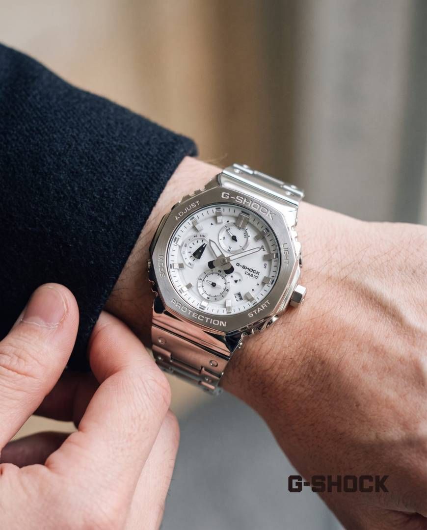Ca.sio G-Shock GMC-B2100ZE-1AJR silver white