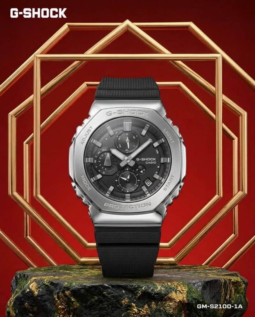 Ca.sio G-Shock GMC-B2100Y-1A. Silver Black
