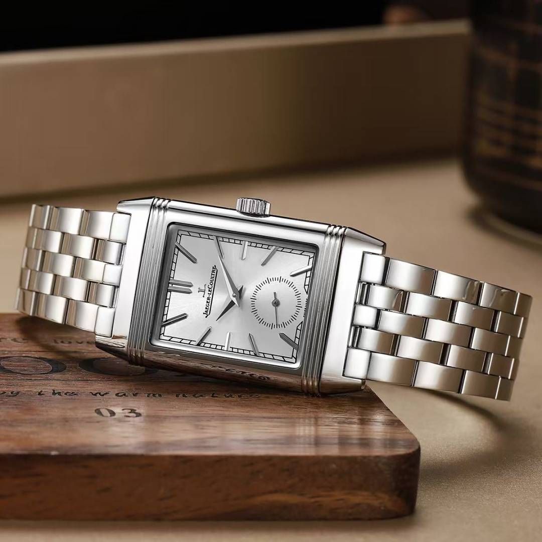 Jaegar-Le Coultre Reverso Tribute Small Seconds metal silver white