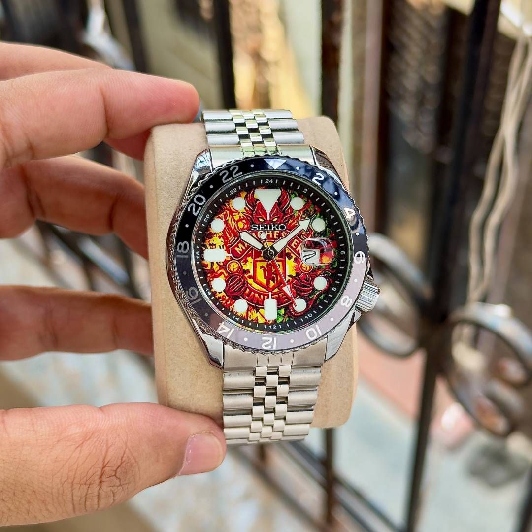 Sei.ko 5 Sports GMT The Red Devils Concept Bespoke Timepiece