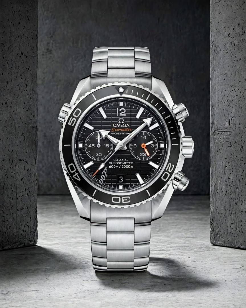 OMEGG_A Seamaster Planet Ocean 600M Co-Axial Chronograph 007 silver Black .