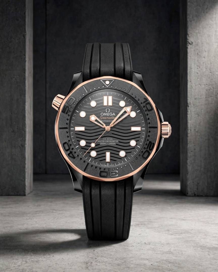Omegg_a Seamaster Diver 300M Automatic full black