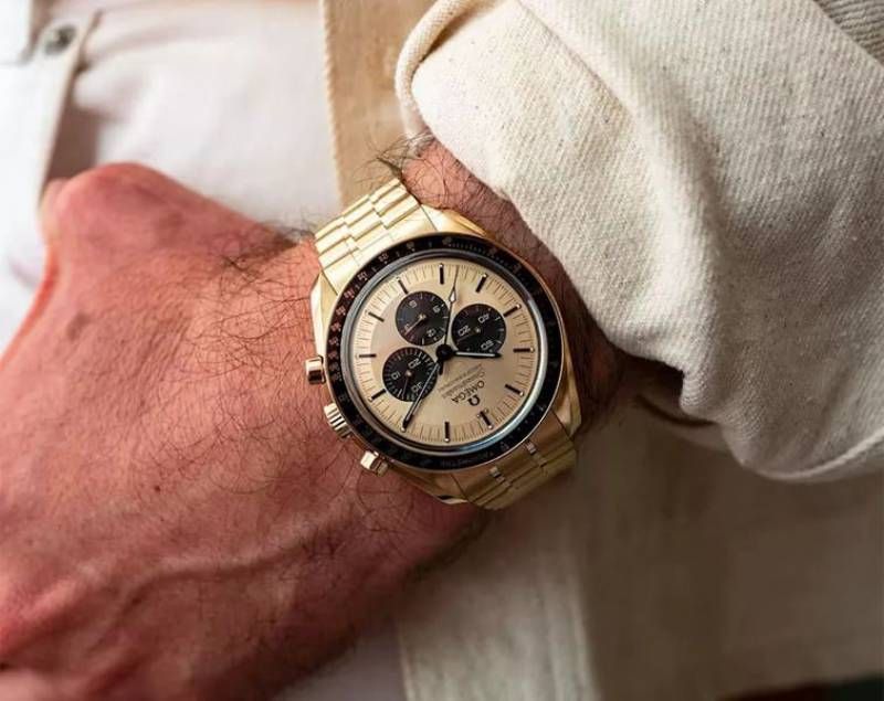 Omegg_a Speedmaster Moonwatch Professional Co-Axial Master Chronometer Chronograph gold to gold