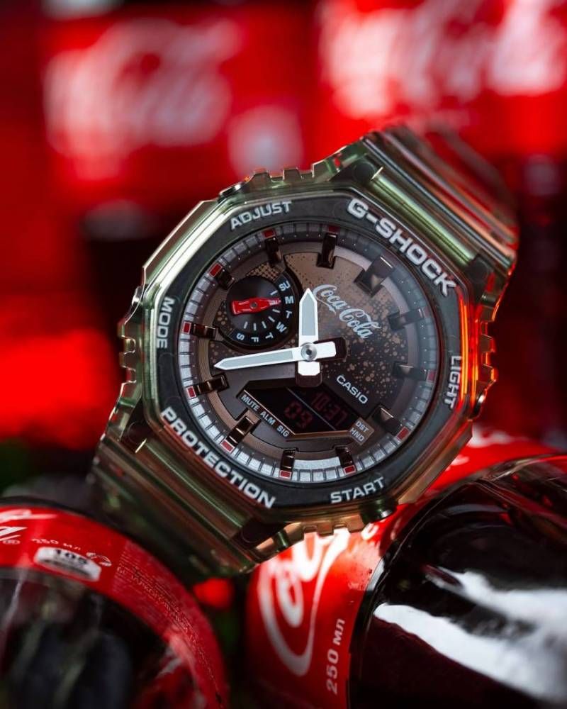 Ca.sio G-Shock GA- 2100CC-3A Coca-Cola Collaboration