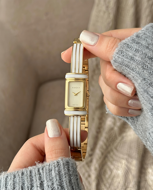 Guchi Classic Gold