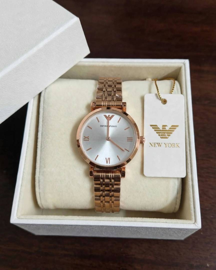 Em.porio Armaann_i Classic copper white roman ank
