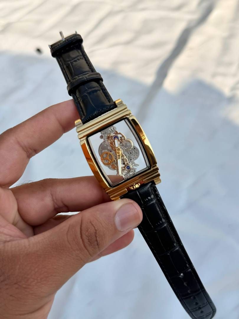Co.rum Skeleton Automatic