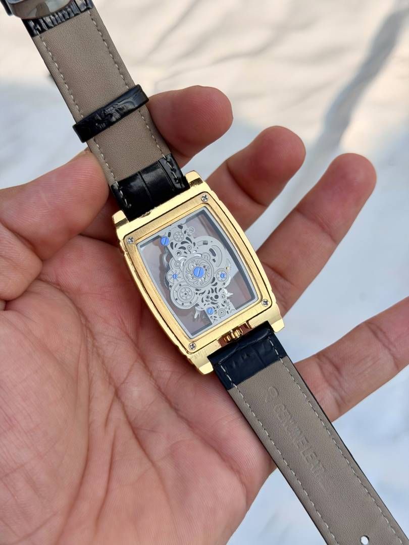 Co.rum Skeleton Automatic