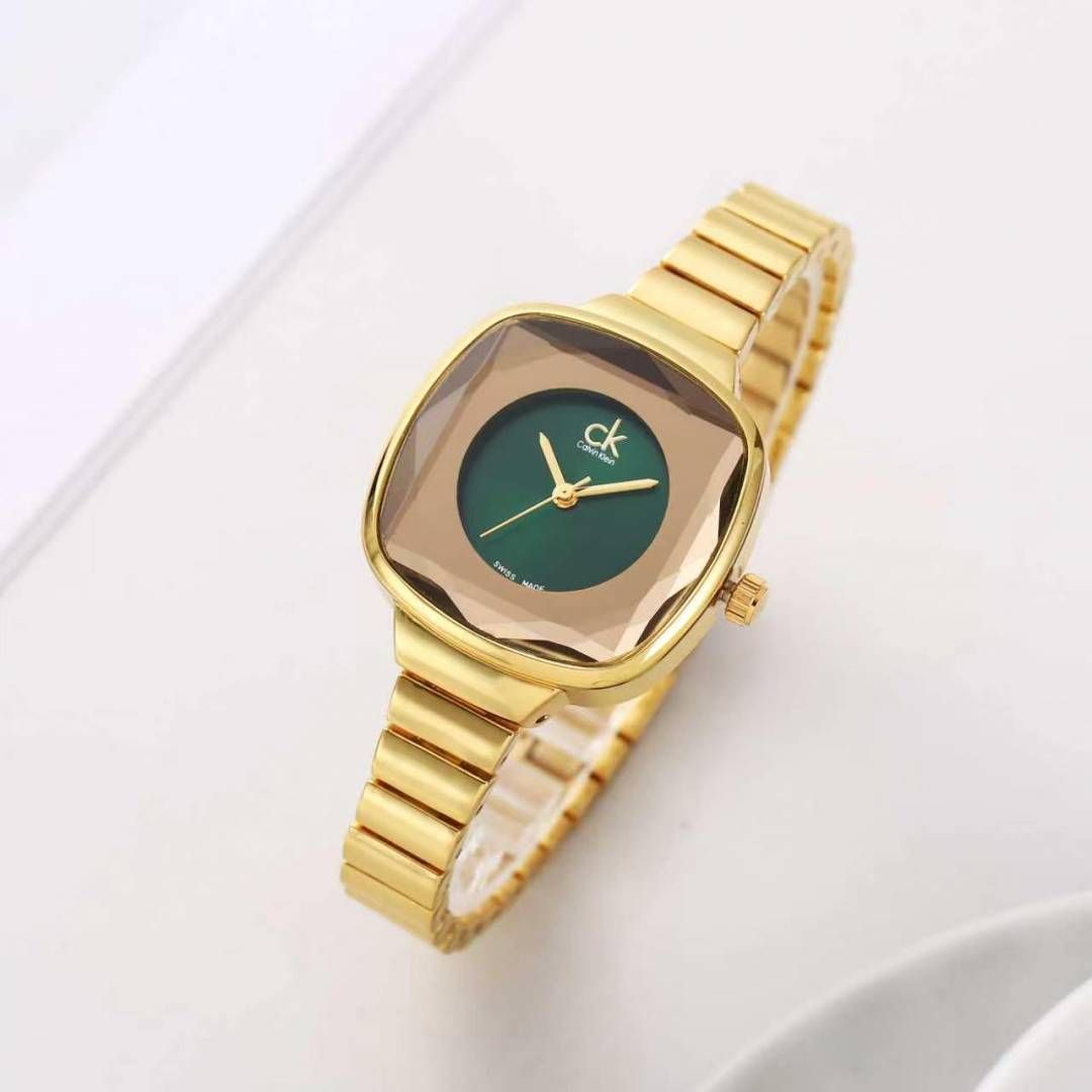 Cal.vin Kline Light Gold Green