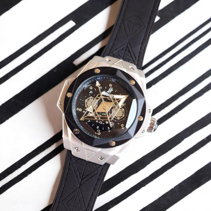 Hu.blot big bang spider
